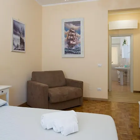 Appartamento House Gregorio Roma Esterno foto