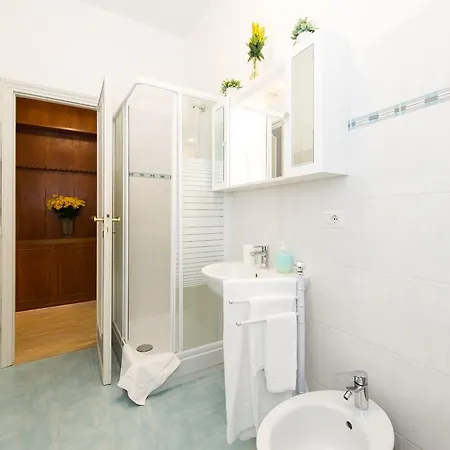 Appartamento House Gregorio Roma Esterno foto