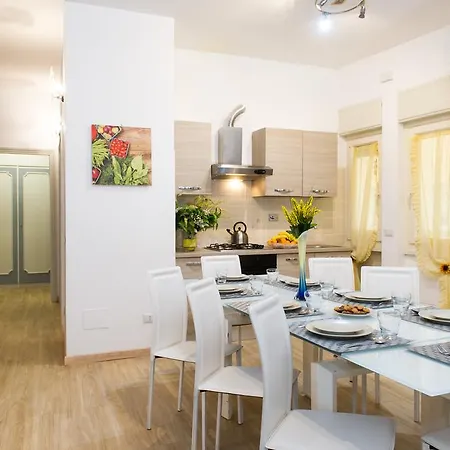 Appartamento House Gregorio Roma Esterno foto